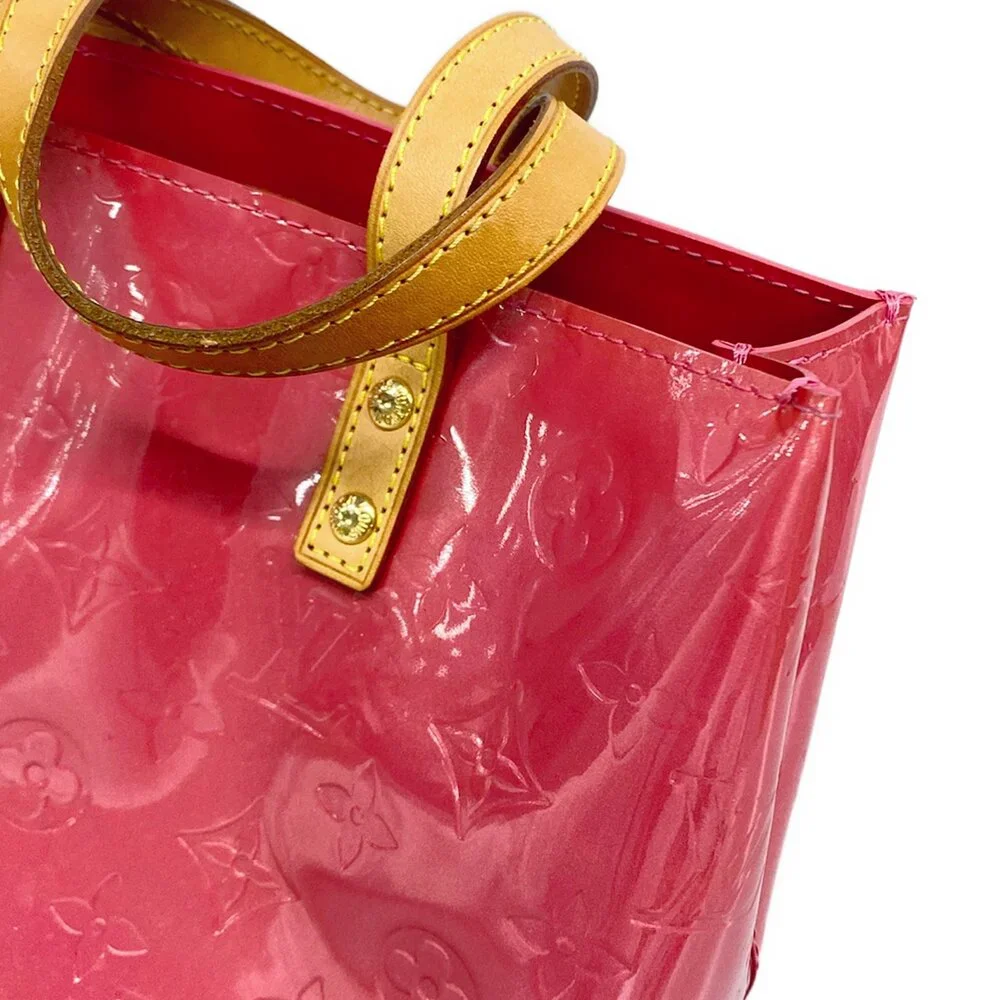 Louis Vuitton Reade PM Monogram Vernis Handbag M9132F